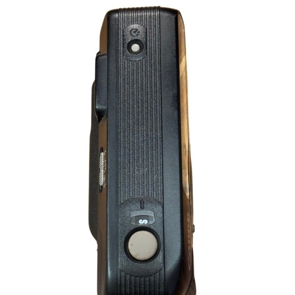 Canon Sure Shot Max Date 35mm Film Camera - Picture 4 of 9